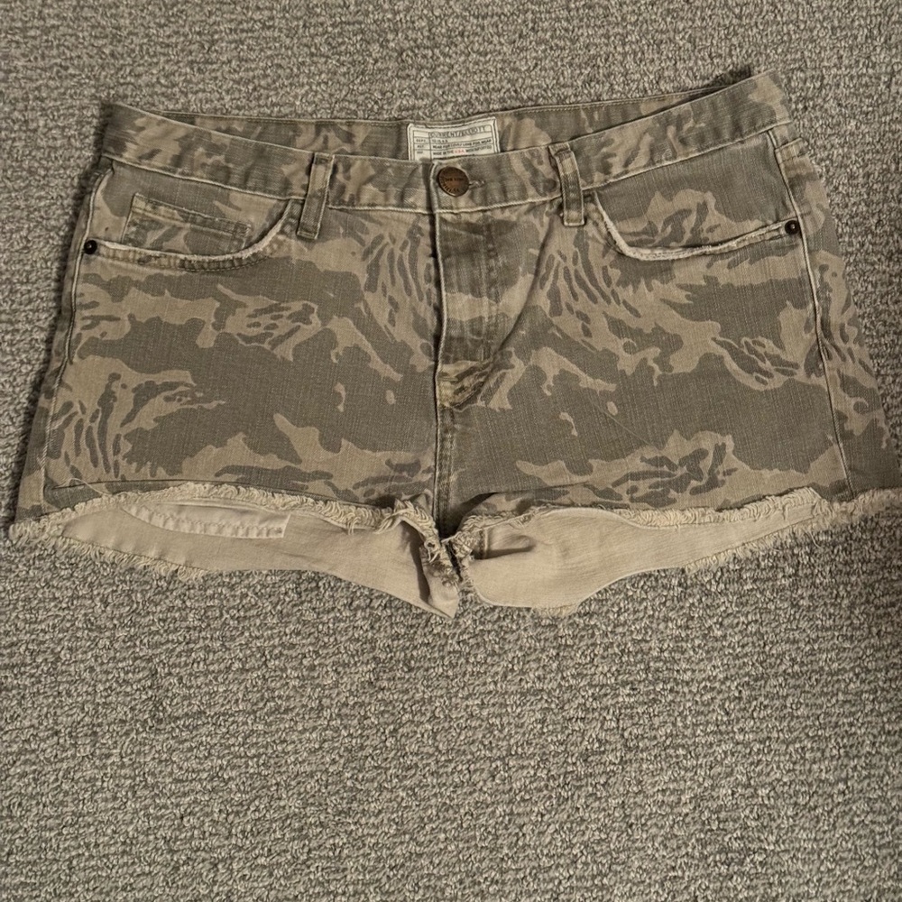 Current/Elliott Green and Tan camo Distressed Jean boyfriend Shorts